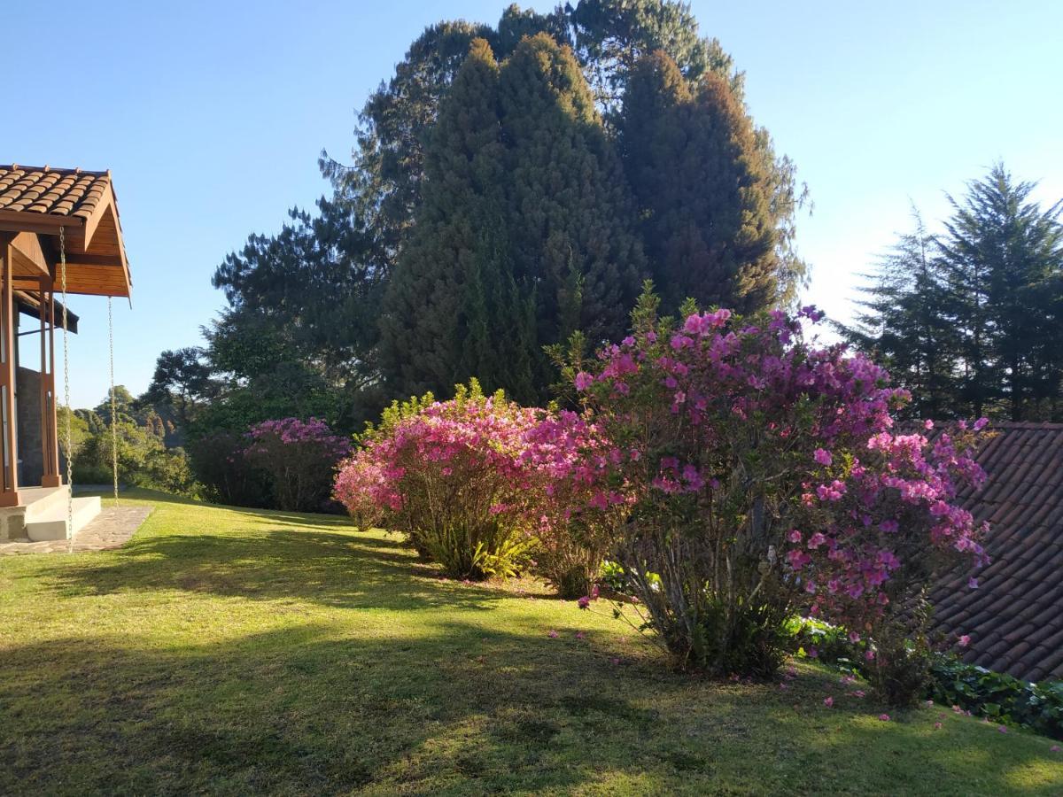 Quinta Das Flores Hospedaria Кампус-ду-Жордан Екстер'єр фото